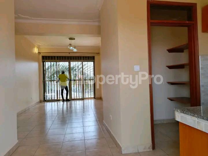 2 bedroom Apartment Block Apartment for rent Kyaliwajjala  Kampala Central - 4