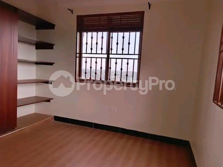 2 bedroom Apartment Block Apartment for rent Bweyogerere road  Kampala Central Kampala Central - 10