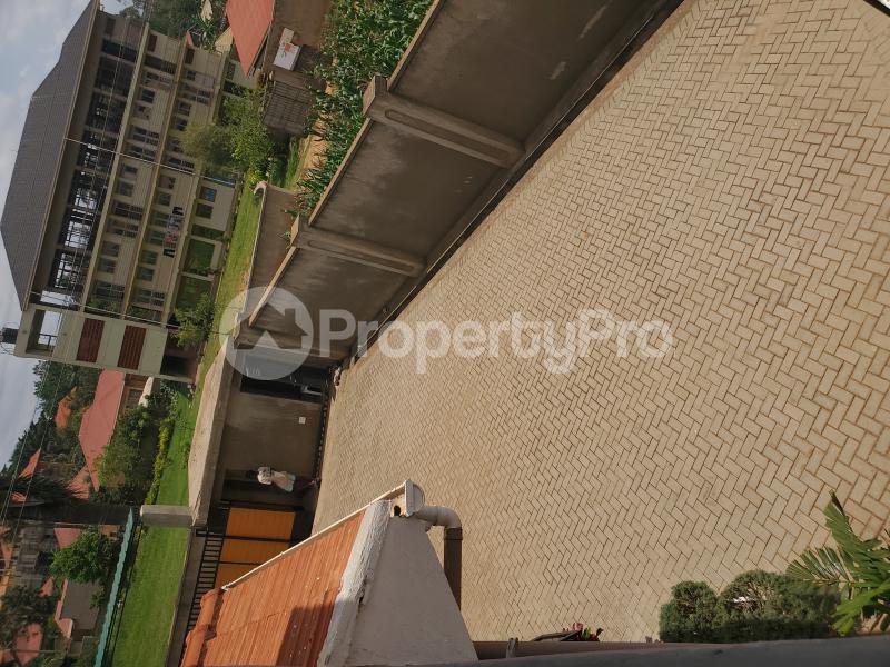 4 bedroom Apartment Block Apartment for sale Ring road Bulambiro Kampala Central - 7