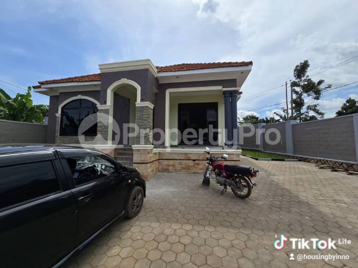 5 bedroom Bungalow Apartment for sale Mulawa. Kira Wakiso Central - 10