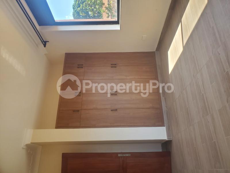 1 bedroom mini flat  Apartment Block Apartment for rent Canon road Kigowa Kampala Central - 3