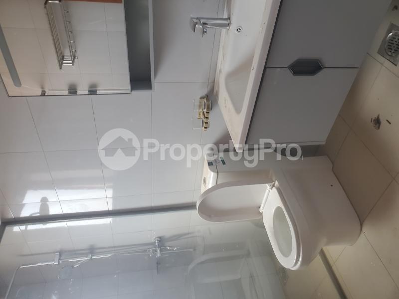 1 bedroom mini flat  Apartment Block Apartment for rent Canon road Kigowa Kampala Central - 4