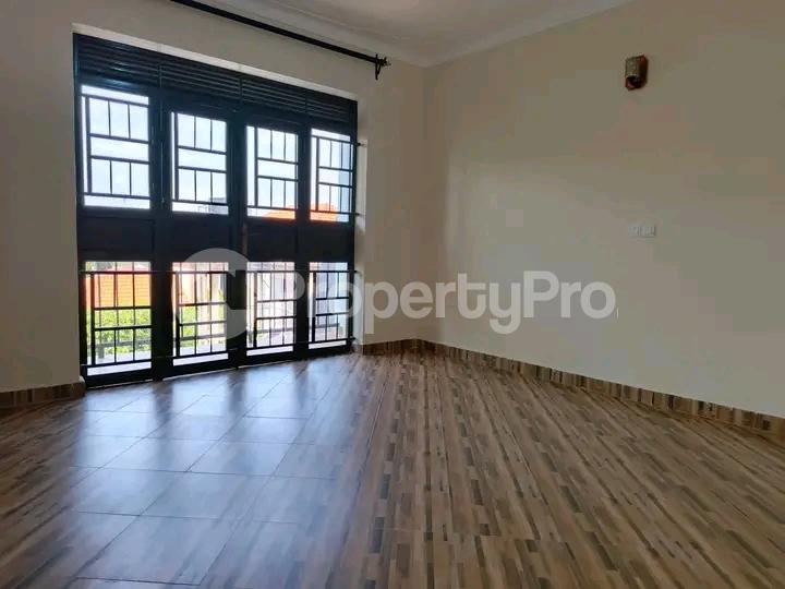 3 bedroom Apartment Block Apartment for rent Namugongo road  Kampala Central Kampala Central - 7