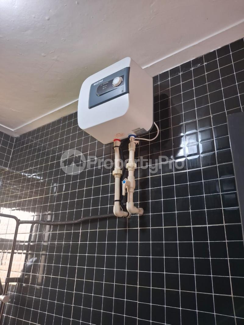 1 bedroom mini flat  Apartment Block Apartment for rent Kisaasi kyanja road. Kisaasi Kampala Central - 2