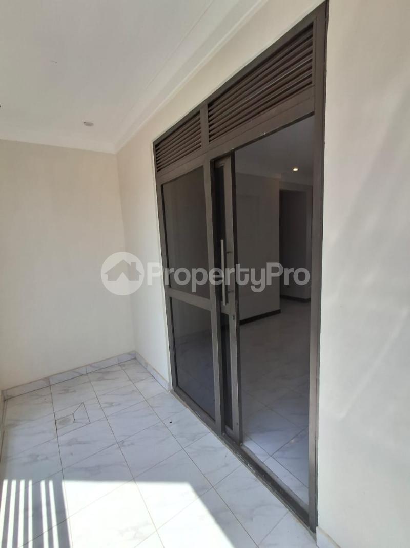 1 bedroom mini flat  Apartment Block Apartment for rent Kisaasi kyanja road. Kisaasi Kampala Central - 4