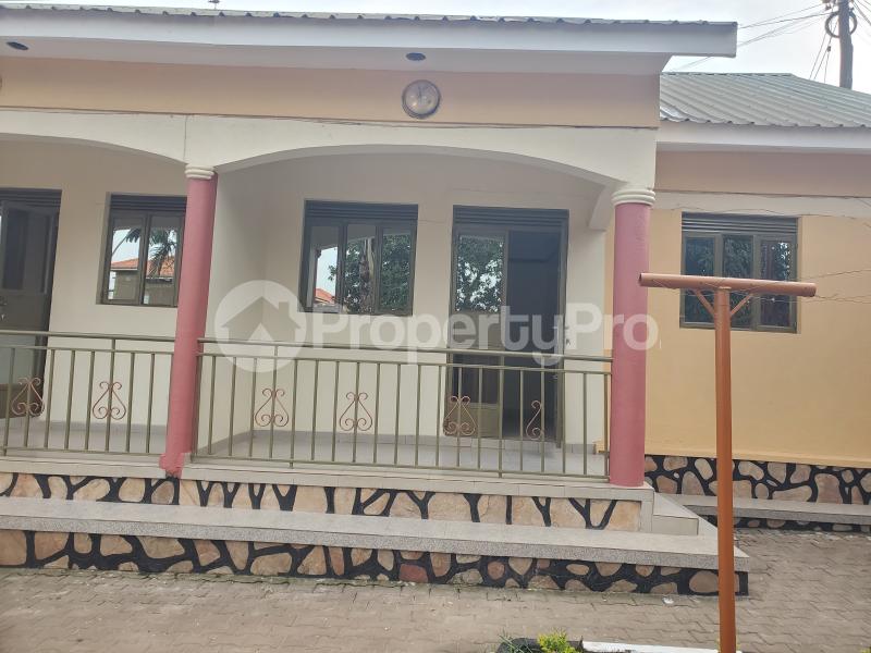 2 bedroom Bungalow Apartment for rent Kisota road. Bukoto Kampala Central - 3