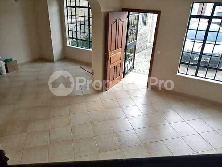 1 bedroom mini flat Bungalow Houses for rent Ngumo Estate Kenyatta