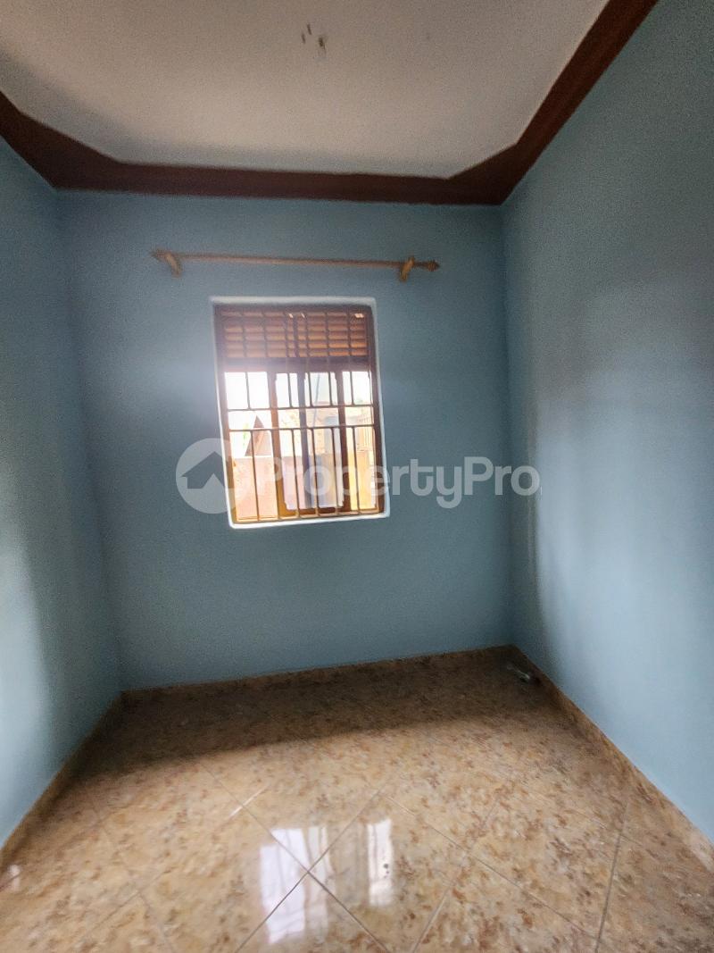 1 bedroom mini flat  Apartment for rent Kikujuko road Makindye Kampala Central - 5