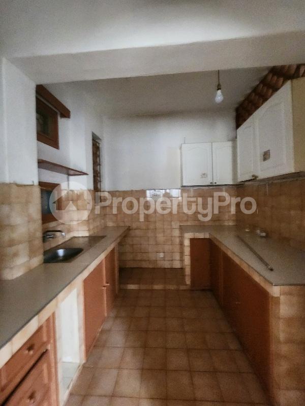 2 bedroom Villa for rent Tankhill road Makindye Kampala Central - 4