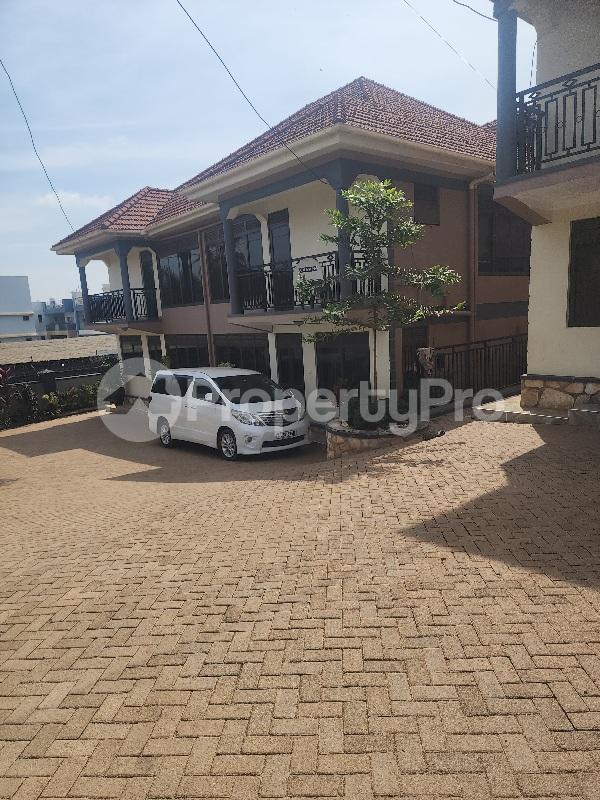 3 bedroom Villa for rent Bukasa road Makindye Kampala Central - 0