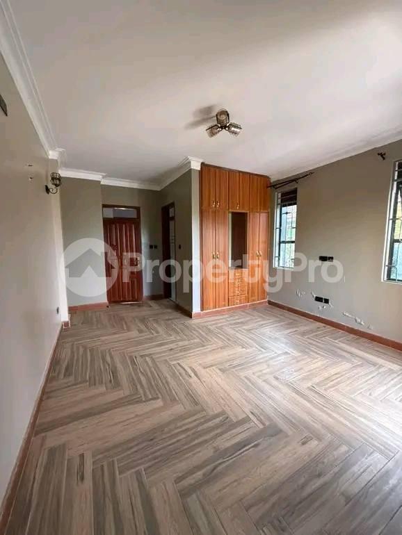 2 bedroom Apartment Block Apartment for rent buziga Kampala Central - 5