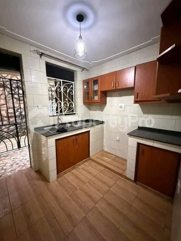 3 bedroom Apartment Block Apartment for rent munyonyo  Munyonyo Kampala Central - 3