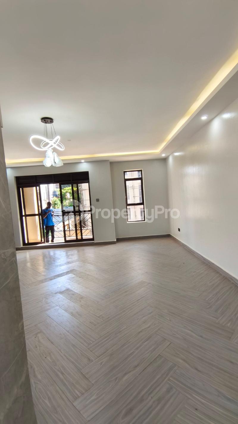 1 bedroom mini flat  Apartment Block Apartment for rent kyanja Kyambogo Kampala Central - 4