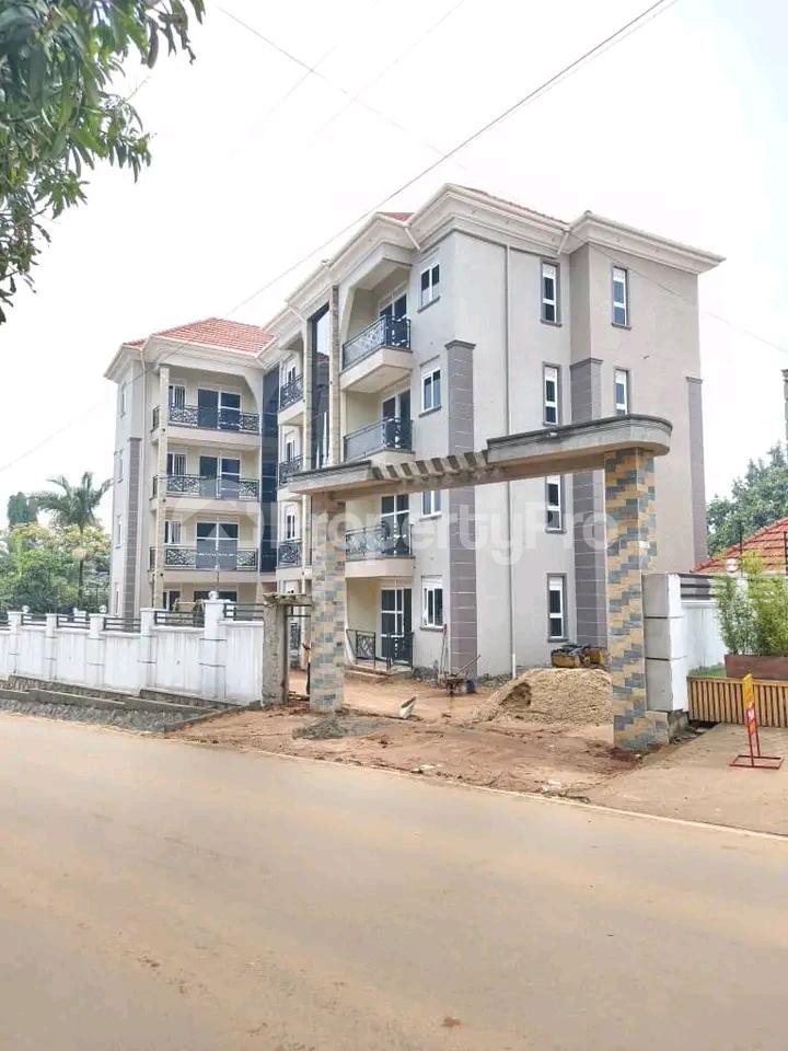 1 bedroom mini flat  Apartment Block Apartment for sale Kireka namugongo road  Kampala Central Kampala Central - 3