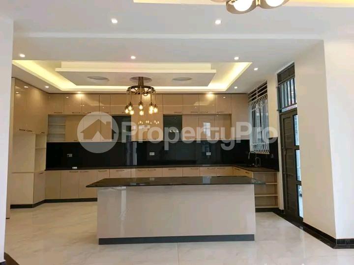 7 bedroom Apartment for sale Kira road  Kira Wakiso Central - 2