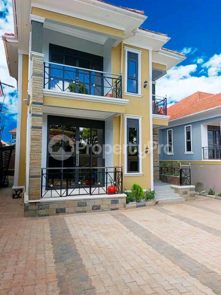 5 bedroom Apartment for sale Najjera  Kampala Central Kampala Central - 5