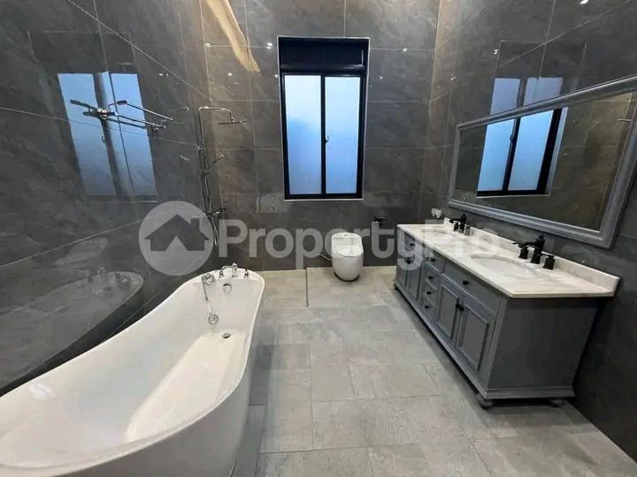 6 bedroom Apartment for sale Kira road  Kampala Central Kampala Central - 1