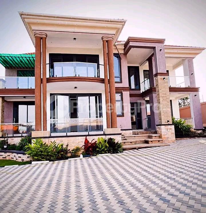 6 bedroom Apartment for sale Kira road  Kampala Central Kampala Central - 7