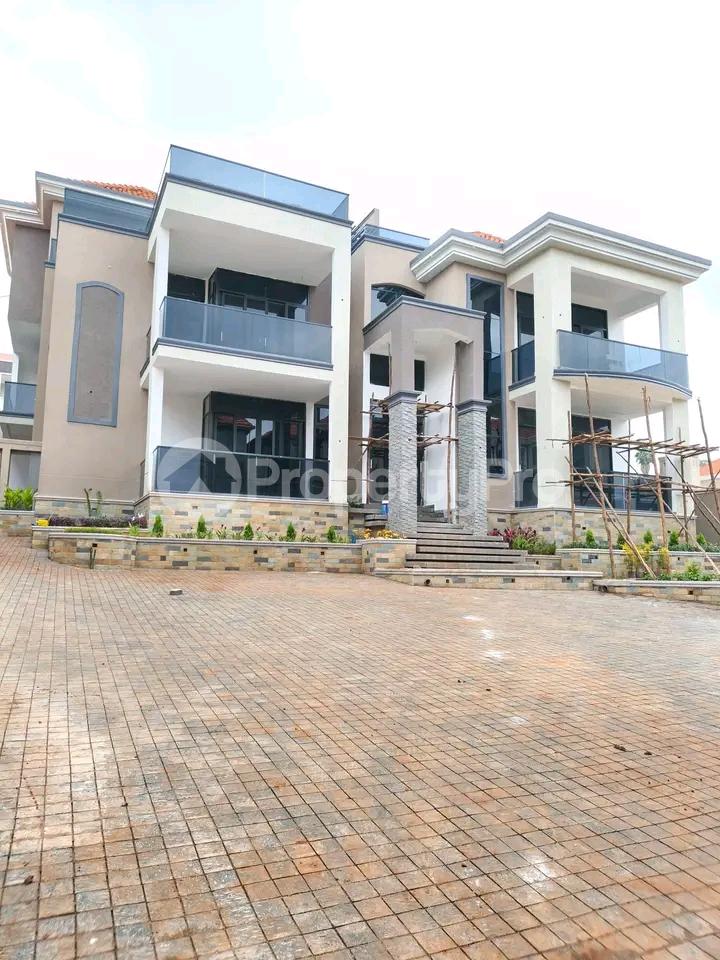 1 bedroom mini flat  Apartment Block Apartment for sale Ntinda road  Kampala Central Kampala Central - 4