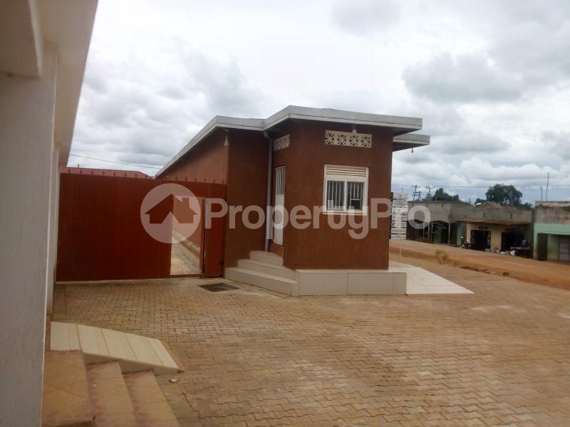 Commercial Property for rent Mayangayanga Nakifuma Mukono Mukono Central - 2