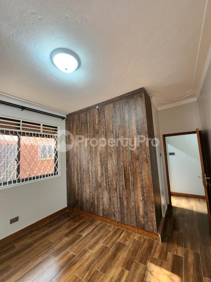 2 bedroom Apartment for rent Senyodo road Makindye Kampala Central - 1