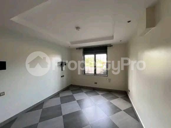 2 bedroom Apartment for rent Kilombe road  Makindye Kampala Central - 6