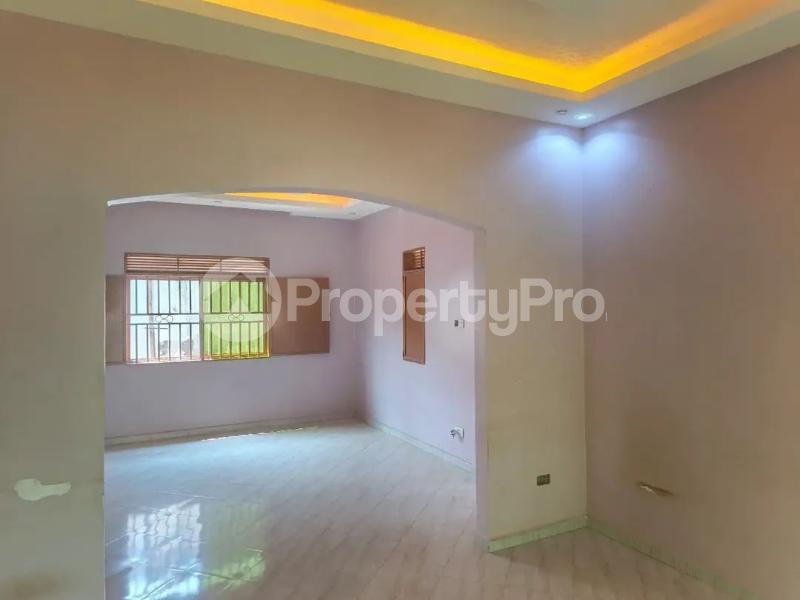3 bedroom Villa for sale Nsangi  Nsangi Wakiso Central - 9