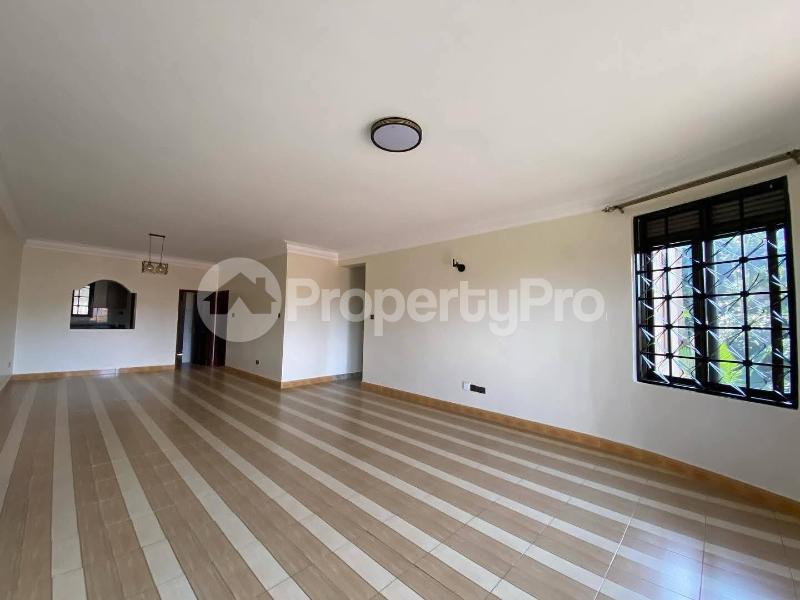 3 bedroom Apartment Block Apartment for rent ntinda road Kampala Central - 10