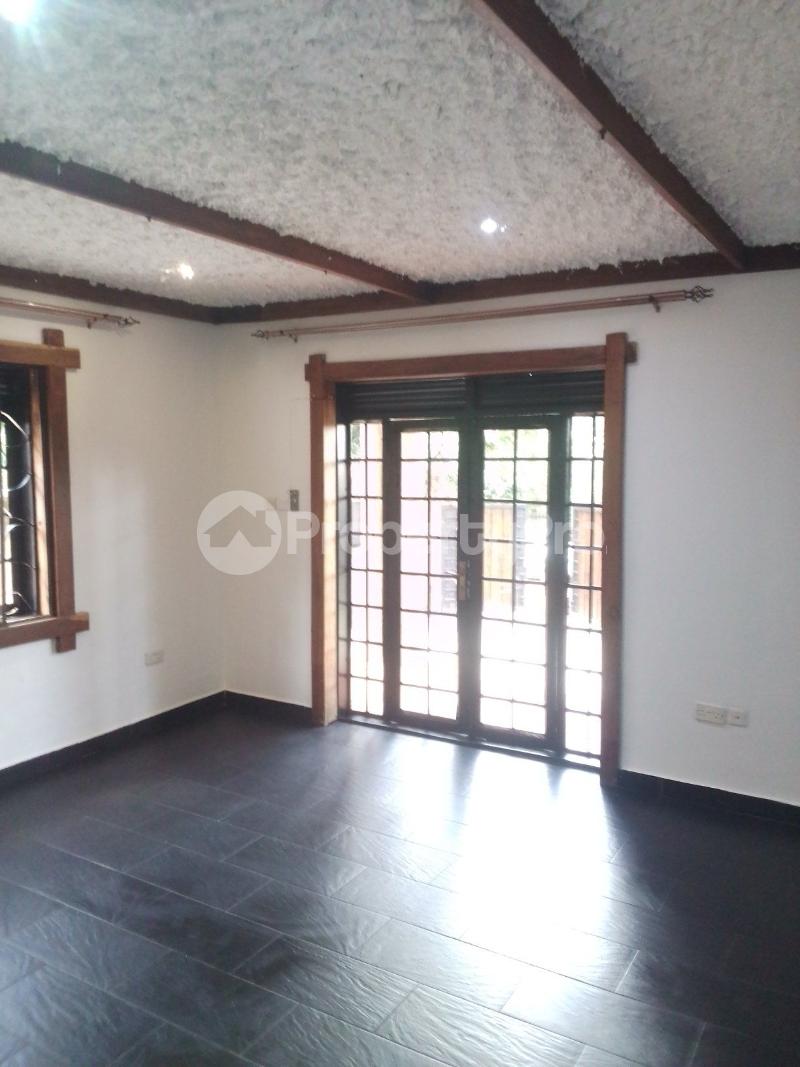 4 bedroom Apartment Block Apartment for rent ntinda road Kampala Central - 1