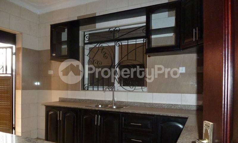 4 bedroom Bungalow Apartment for rent Ntinda road Kampala Central Kampala Central - 9