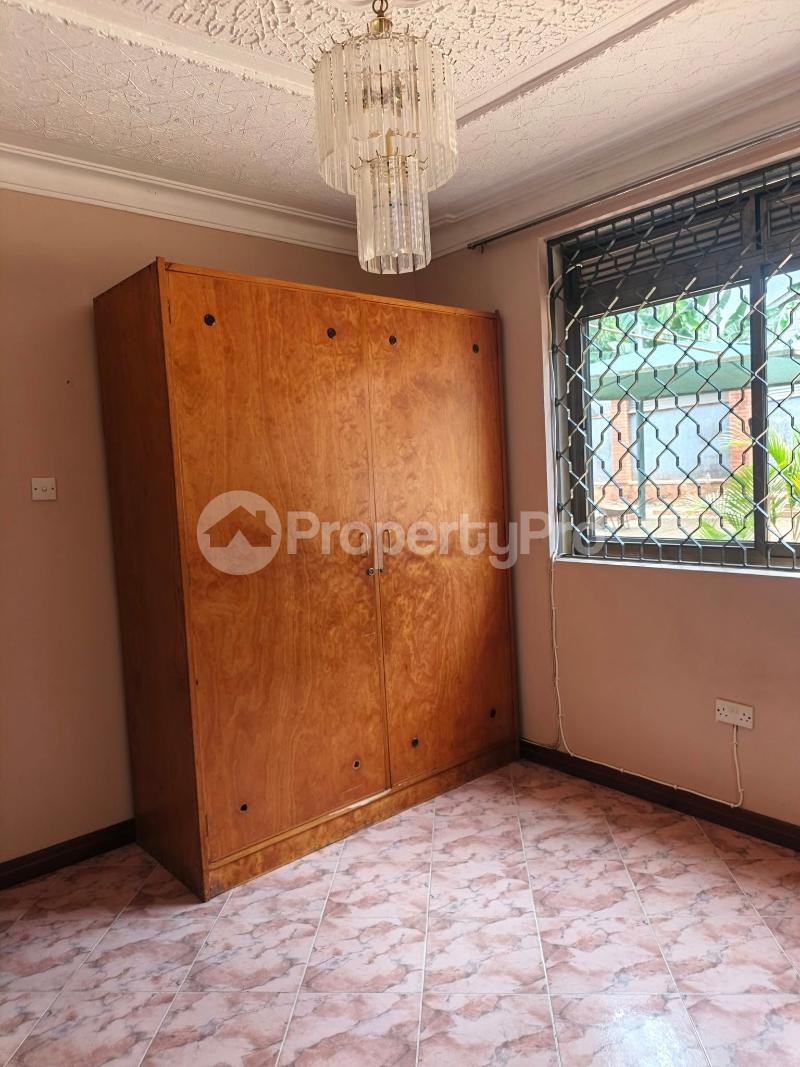 6 bedroom Apartment Block Apartment for rent ntinda road Kampala Central - 4