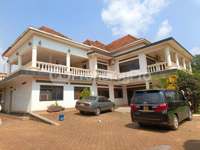 6 bedroom Apartment Block Apartment for rent ntinda road Kampala Central - 0