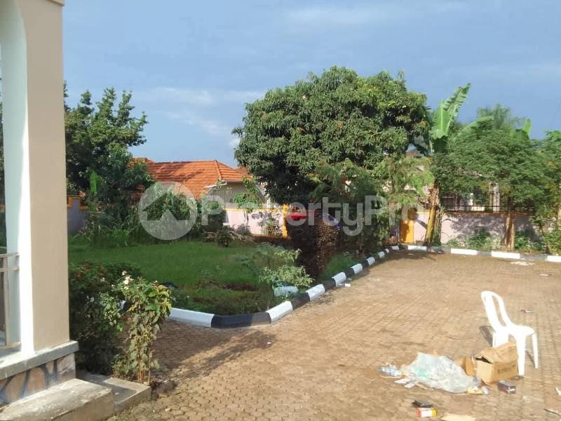 6 bedroom Apartment Block Apartment for rent Ntinda road  Kampala Central - 15