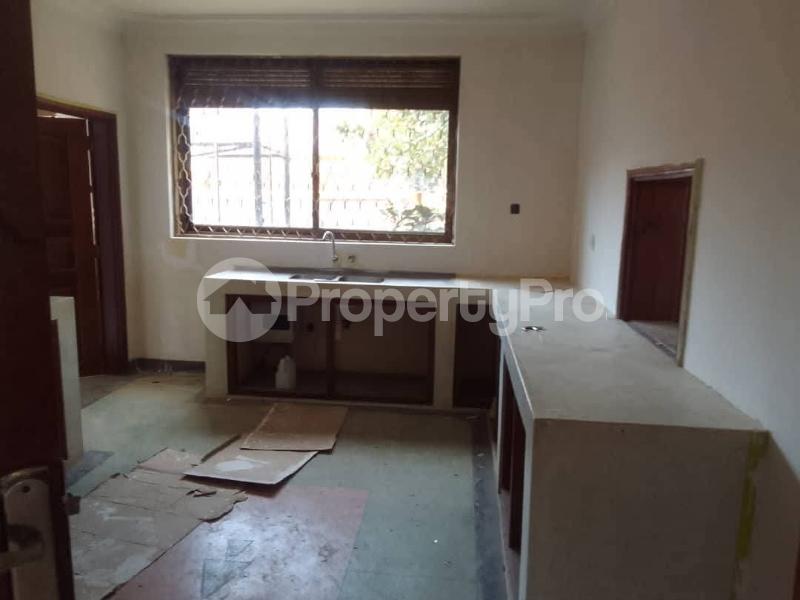 6 bedroom Apartment Block Apartment for rent Ntinda road  Kampala Central - 4