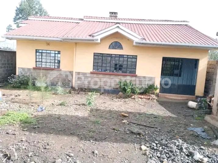 2 bedroom Bungalow Houses for rent Nyeri Nyeri (PID 4AGAS) PropertyPro