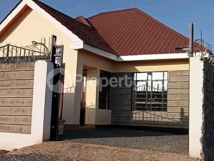 3 bedroom Bungalow Houses for rent Nyeri Nyeri (PID 0AFHF) PropertyPro