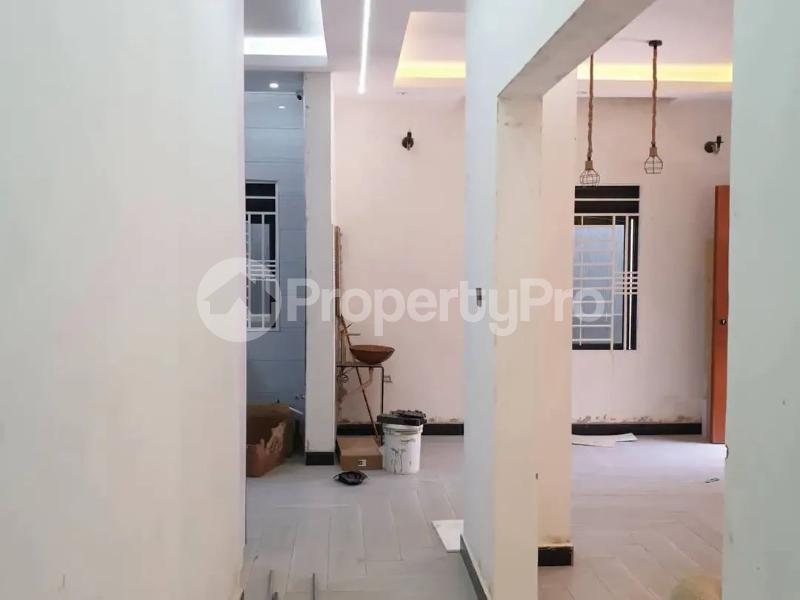 3 bedroom Villa for sale Kira mamerito road  Kira Wakiso Central - 5
