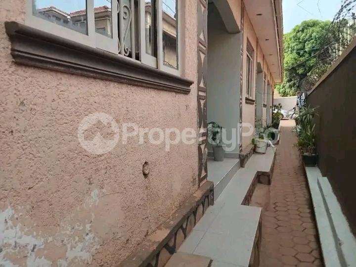 1 bedroom mini flat  Apartment Block Apartment for sale Kyaliwajjala road  Kampala Central Kampala Central - 2