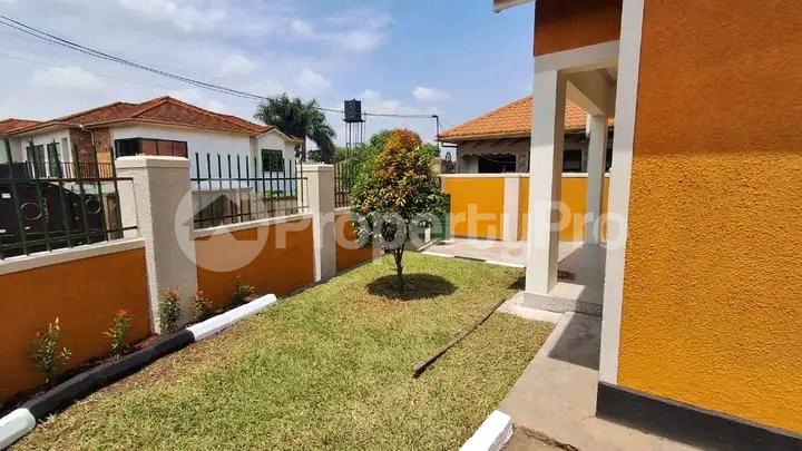 2 bedroom Bungalow Apartment for sale Kyaliwajjala road  Kampala Central Kampala Central - 2