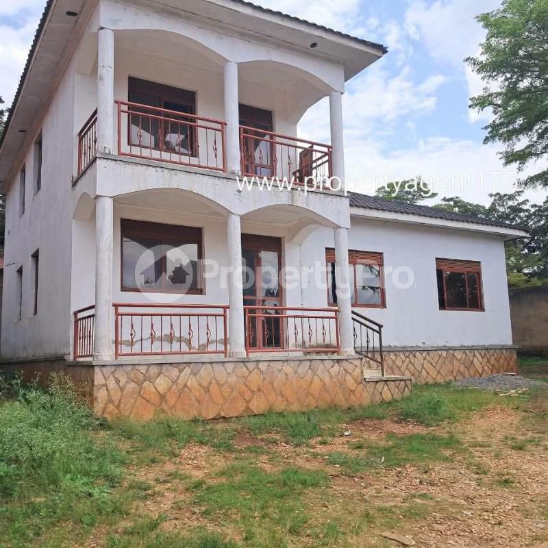 4 bedroom Villa for sale Namugongo town  Kira Wakiso Central - 0