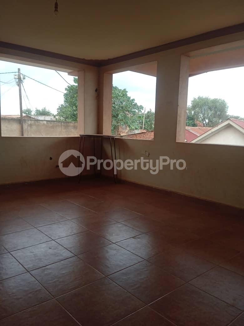 10 bedroom Commercial Property for rent just after the Community play ground.  Nabweru Wakiso Central - 13