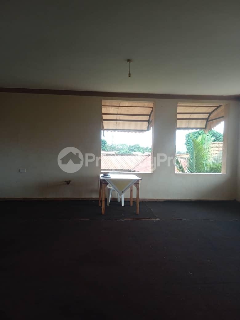 10 bedroom Commercial Property for rent just after the Community play ground.  Nabweru Wakiso Central - 9