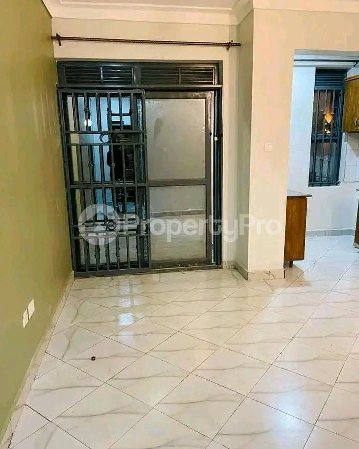 1 bedroom mini flat  Bungalow Apartment for rent Gaba road  Gabba Kampala Central - 3