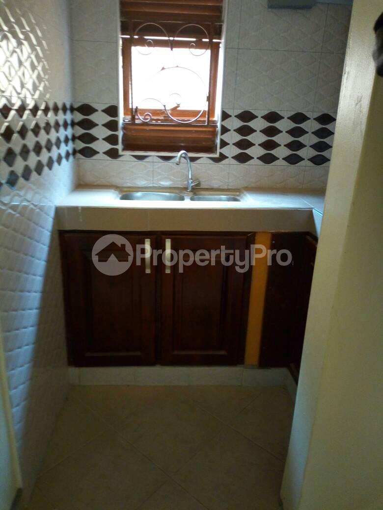 2 bedroom Apartment Block Apartment for rent Kampala Central Kampala Central - 3