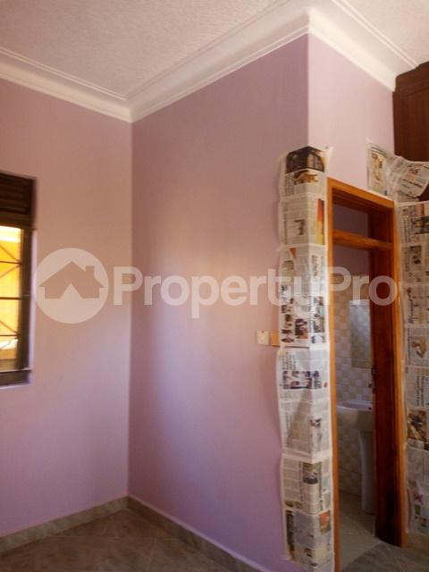 1 bedroom mini flat  Bungalow Apartment for rent Kisaasi Kampala Central - 5