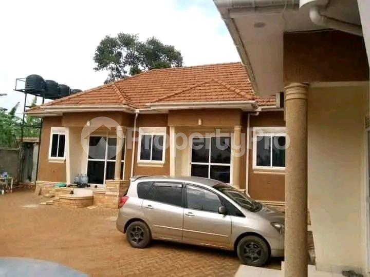 1 bedroom mini flat  Bungalow Apartment for rent Kyanja kisasi road Kisaasi Kampala Central - 4
