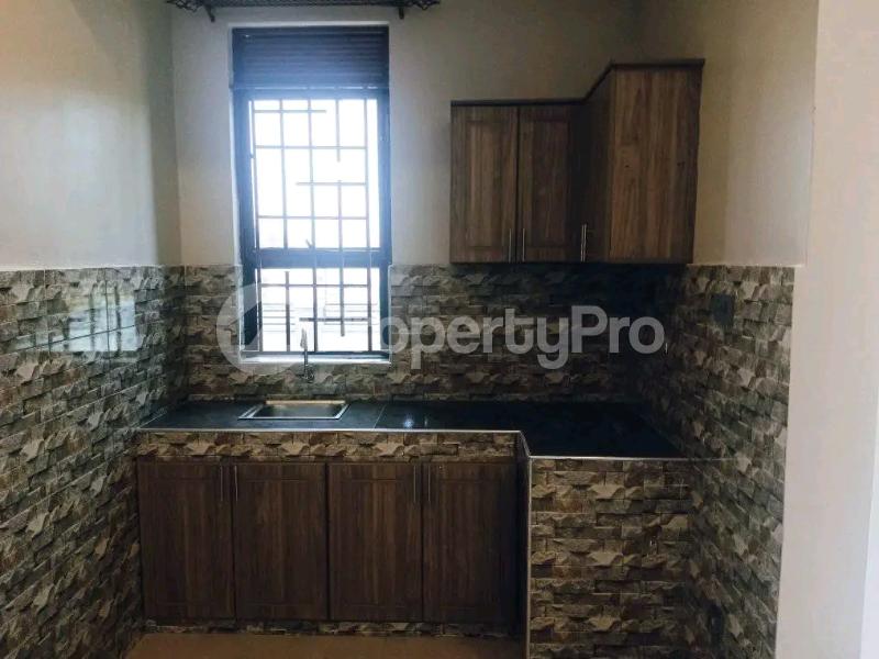 1 bedroom mini flat  Bungalow Apartment for rent Kyanja kisasi road Kisaasi Kampala Central - 3
