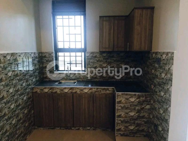 1 bedroom mini flat  Bungalow Apartment for rent Kyanja kisasi road Kisaasi Kampala Central - 2