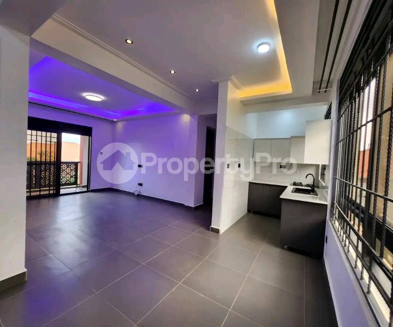 1 bedroom mini flat  Apartment Block Apartment for rent Kisasi kulabilo road  Bulambiro Kampala Central - 2