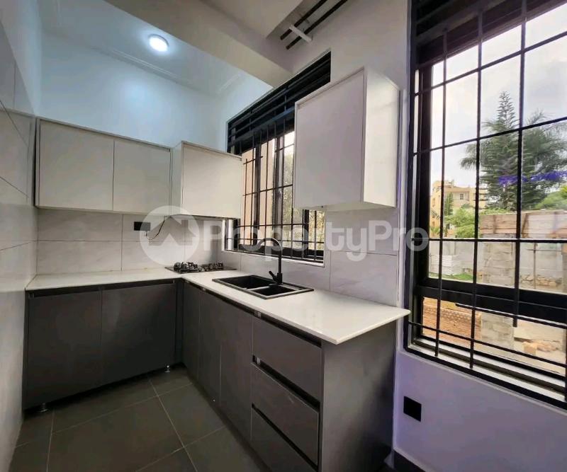 1 bedroom mini flat  Apartment Block Apartment for rent Kisasi kulabilo road  Bulambiro Kampala Central - 3